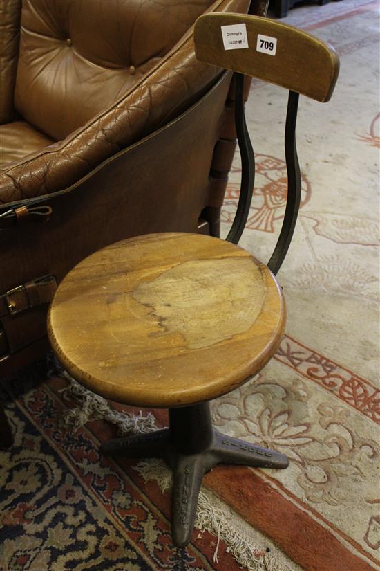 Singer work stool
